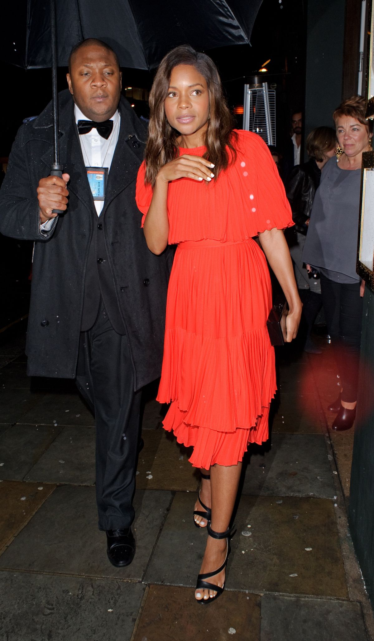 naomie-harris-leaves-a-restaurant-launch-party-in-london-04-27-2016_5.jpg