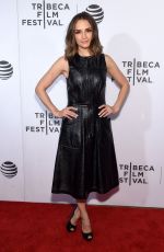 RACHAEL LEIGH COOK at 