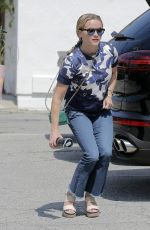 REESE WITHERSPOON Out and About in Santa Monica 04/12/2016