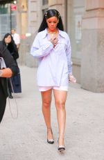 RIHANNA Leaves Her Apartment in New York 04/01/2016