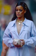 RIHANNA Leaves Her Apartment in New York 04/01/2016