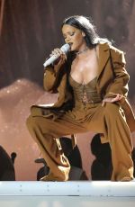 RIHANNA Performs at a Concert in Vancouver 04/23/2016