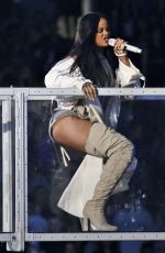 RIHANNA Performs at a Concert in Vancouver 04/23/2016