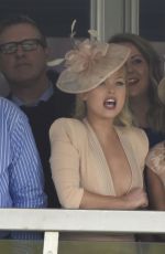 ROXANNE PALLETT and JORGIE PORTER at Aintree Race Coarse 04/09/2016