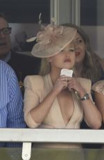 ROXANNE PALLETT and JORGIE PORTER at Aintree Race Coarse 04/09/2016