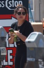 VANESSA and STELLA HUDGENS at Cryohealthcare in Los Angeles 04/12/2016