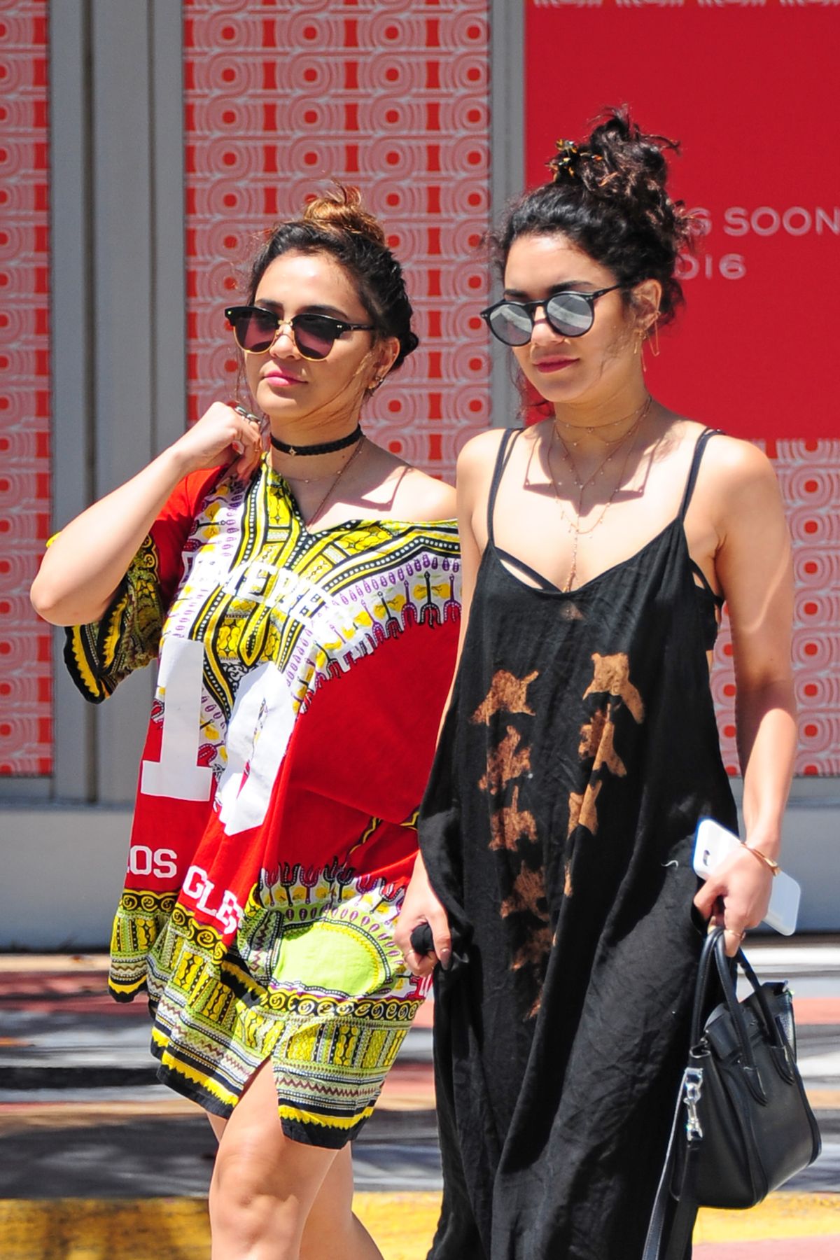 VANESSA and STELLA HUDGENS Out Shopping in Miami 04/09/2016 – HawtCelebs