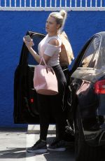 WITMEY CARSON Arrives at a Studio in Hollywood 04/22/2016