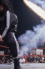WWE - Chyna
