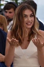 ANA DE ARMAS at 