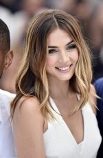 ANA DE ARMAS at 