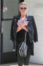 ASHLEE SIMPSON Leave a Gym in Los Angeles 05/03/2016