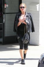ASHLEE SIMPSON Leave a Gym in Los Angeles 05/03/2016
