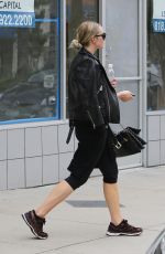 ASHLEE SIMPSON Leaves Tracey Anderson Gym in Sherman Oaks 05/19/2016