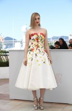 BELLA HEATHCOTE at "The Neon Demon