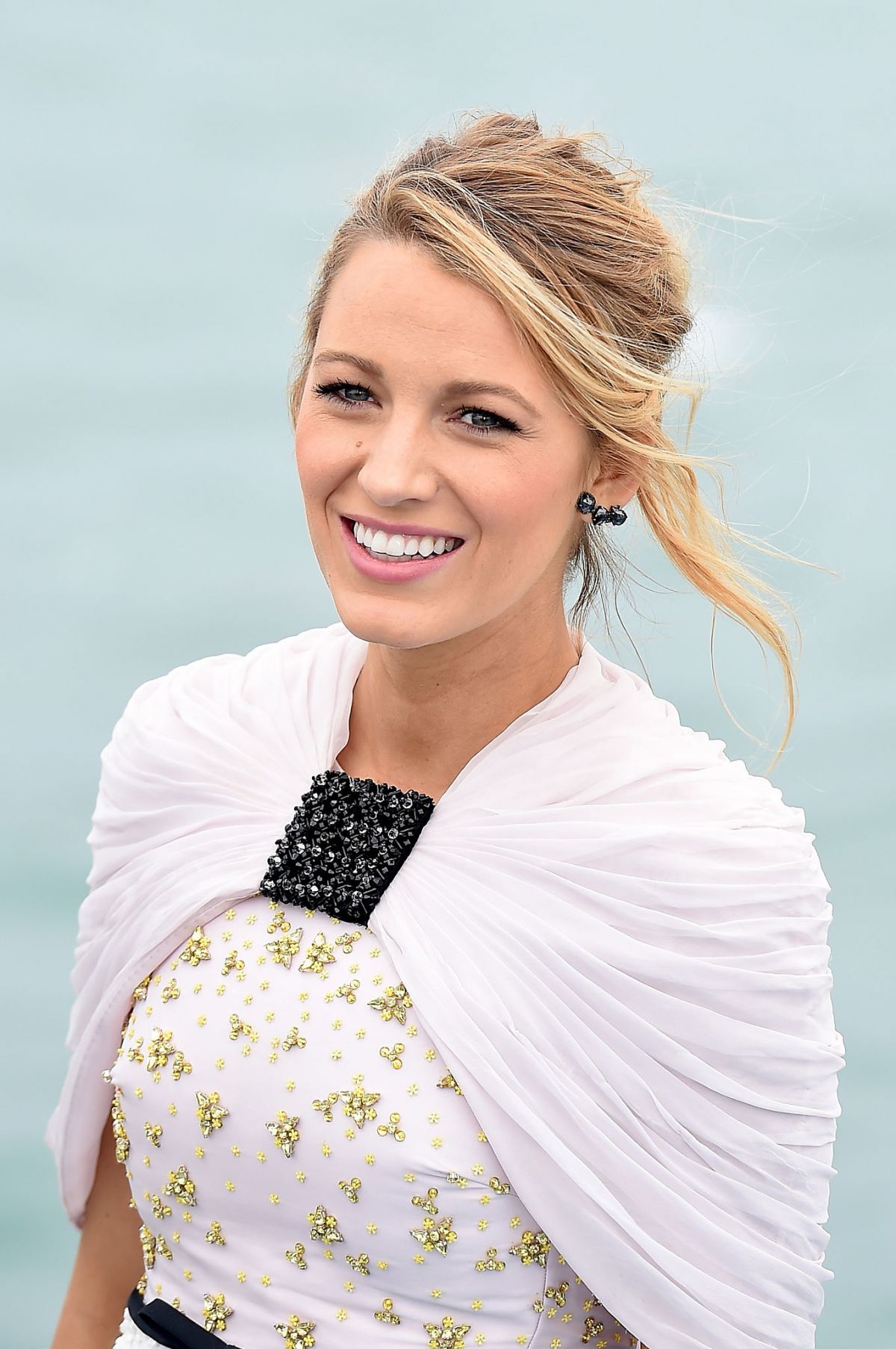 BLAKE LIVELY at ‘The Shallows’ Photocall at 2016 Cannes Film Festival ...
