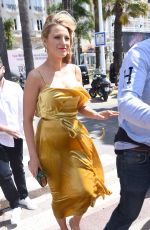 BLAKE LIVELY Out Heading to Nikki Beach in Canne s05/12/2016