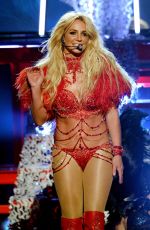 BRITNEY SPEARS Performs at 2016 Billboard Music Awards in Las Vegas 05/22/2016