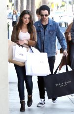 DANIELLE CAMPBELL Out Shopping in Venice 05/10/2016