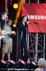 DEMI LOVATO Sound Checking for Jimmy Kimmel Live 05/24/2016