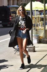DEVON WINDSOR Out and About in Manhattan 05/20/2016