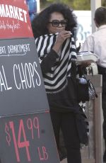 DIANA ROSS Leaves Bristol Farms in Beverly Hills 05/09/2016