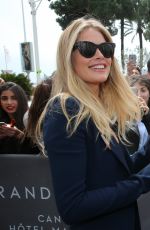 DOUTZEN KROES Arrives at Hotel Martinez in Cannes 05/11/2016