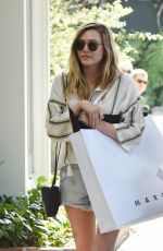 EKUZABETH OLSEN Out Shopping in West Hollywood 05/13/2016