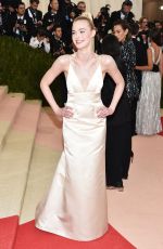 ELLE FANNING at Costume Institute Gala 2016 in New York 05/02/2016