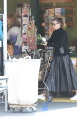 ELLEN POMPEO Shopping at Whole Foods Market in Los Angeles 05/09/2016