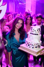 EMILY RATAJKOWSKI Celebrates Her Birthday at Intrique in Las Vegas 05/28/2016