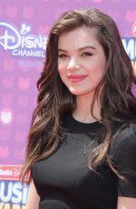 HAILEE STEINFELD at 2016 Radio Disney Music Awards in Los Angeles 04/30/2016