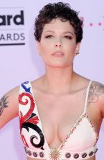 HALSEY at 2016 Billboard Music Awards in Las Vegas 05/22/2016