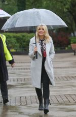 HOLLY WILLOUGHBY Filming on the South Bank in London 05/11/2016