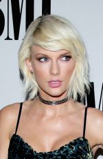 TAYLOR SWIFT at 64th Annual BMI Pop Awards in Beverly Hills 05/10/2016