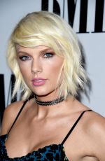 TAYLOR SWIFT at 64th Annual BMI Pop Awards in Beverly Hills 05/10/2016