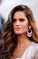 IZABEL GOULART at 