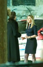 JENNIFER ANISTON on the Set of 