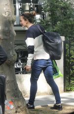 JENNIFER GARNER Leaves Her House in London 05/24/2016