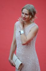 JULIA DIETZE at 