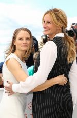 JULIA ROBERTS at 