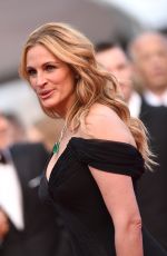 JULIA ROBERTS at ‘Money Monster’ Premiere at 69th Annual Cannes Film Festival 05/12/2016