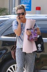 KALEY CUOCO Out and About in Thousand Oaks 05/23/2016