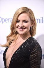 KATE HUDSON at Operation Smile