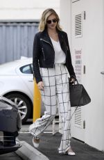 KATE UPTON Out and About in Beverly Hills 05/24/2016