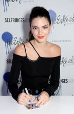KENDALL JENNER at 