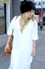 KESHA SEBERT at 