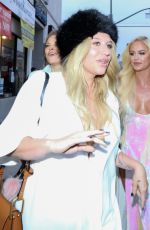 KESHA SEBERT at 