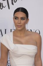 KIM KARDASHIAN at 