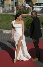 KIM KARDASHIAN at 